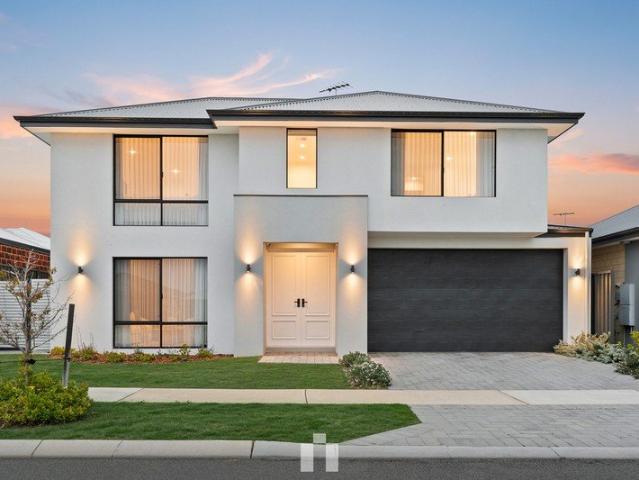 A Rare Webb & Brown Neaves Statement Home in the Heart of Treeby