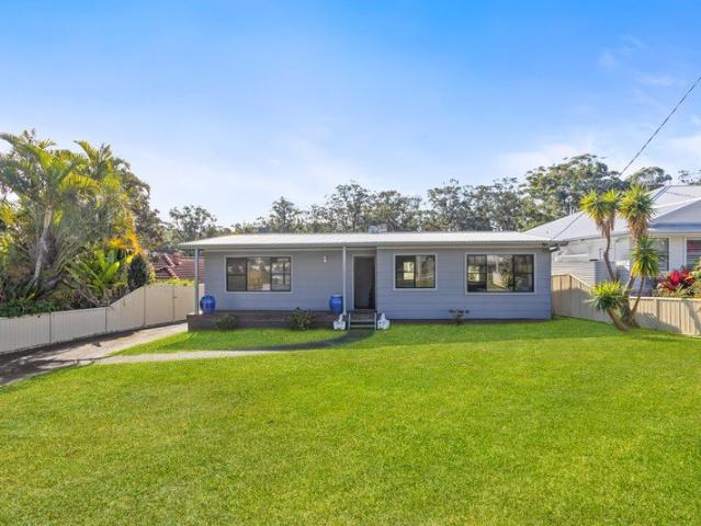 A Rare Terrigal Block With Sun, Space and Possibility