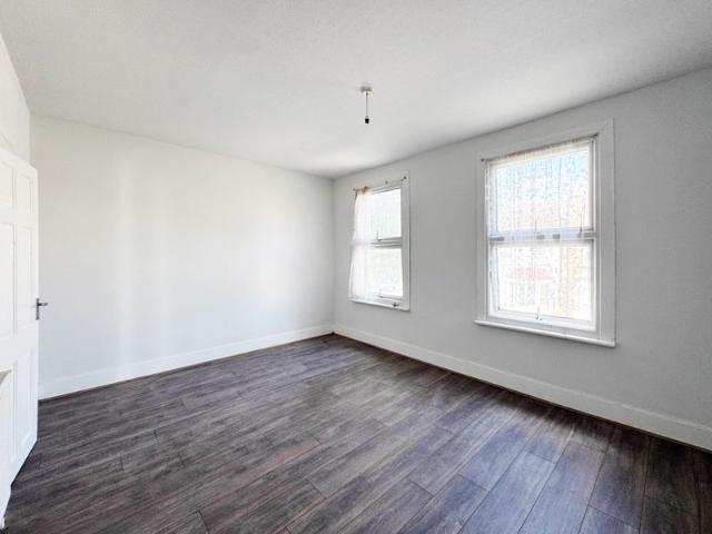A recently renovated 4 bedroom house in Plaistow