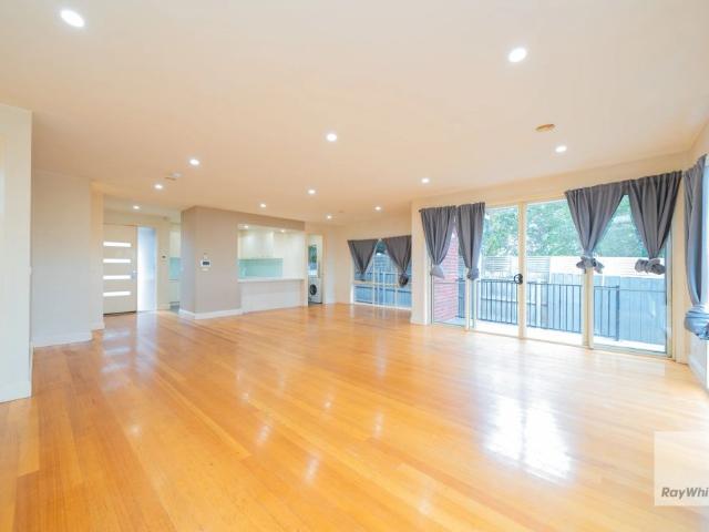 A rear peace, Combining Modern Comfort within Box High School Zone