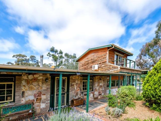 A Refined Clare Valley Retreat with Timeless Character