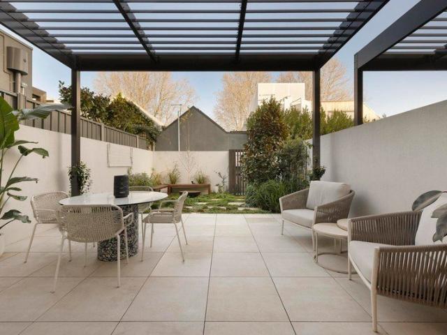 A Refined Architectural Statement in the Heart of Richmond