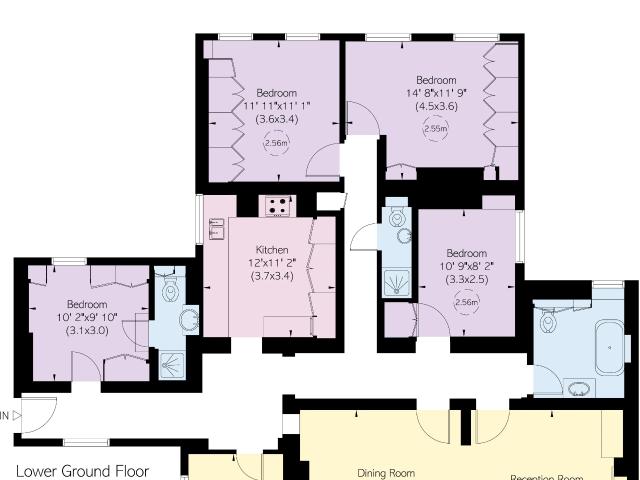 A refined four bedroom apartment with lift access in the heart of Kensington