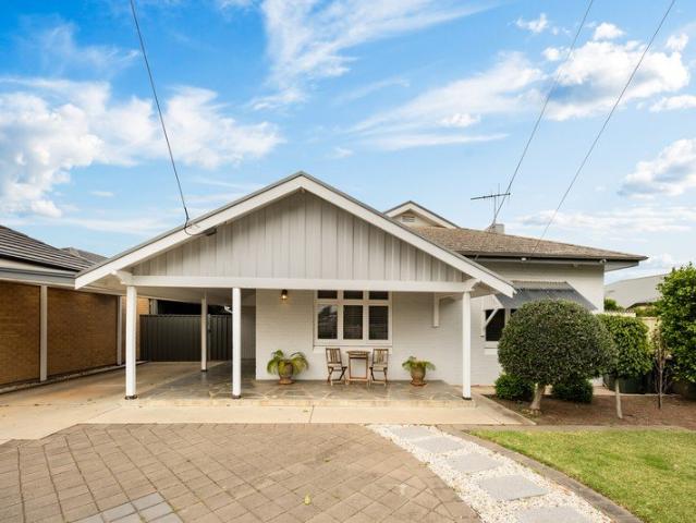 A Refreshed Bungalow With Flexible Studio Appeal