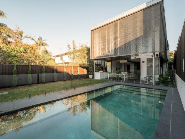 A Reimagined Queenslander by Shaun Lockyer Architects
