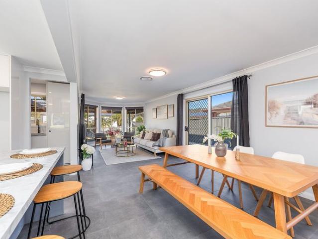 A relaxed coastal lifestyle just minutes from Umina Beach!