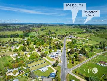 A RELAXED SETTING IN HISTORIC TARADALE