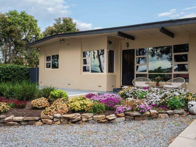 A Remodelled Classic with Space to Entertain & Evolve