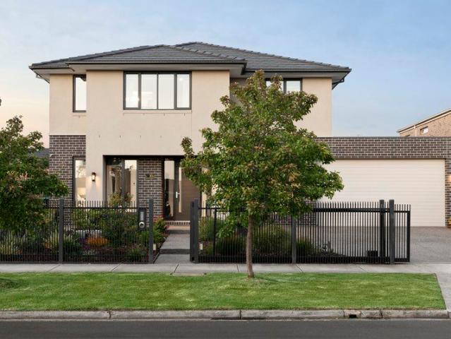 A Remarkable Entertainer in a Prestigious Strathmore Setting