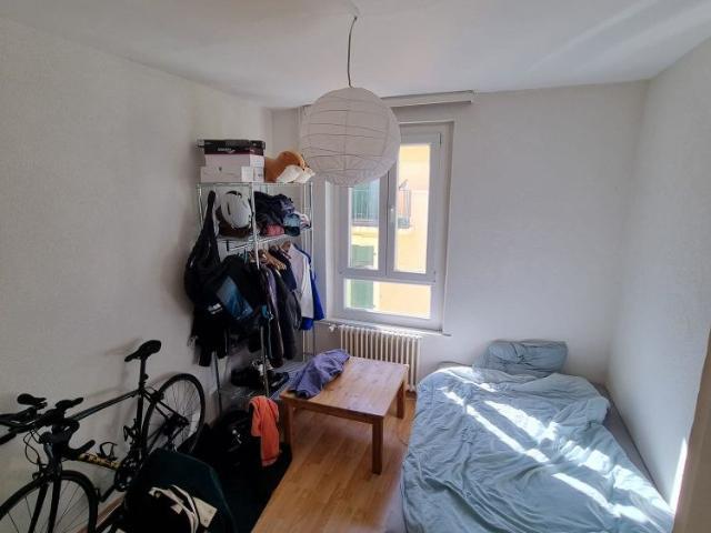 À remettre: appartement de 1,5 pièce à Renens