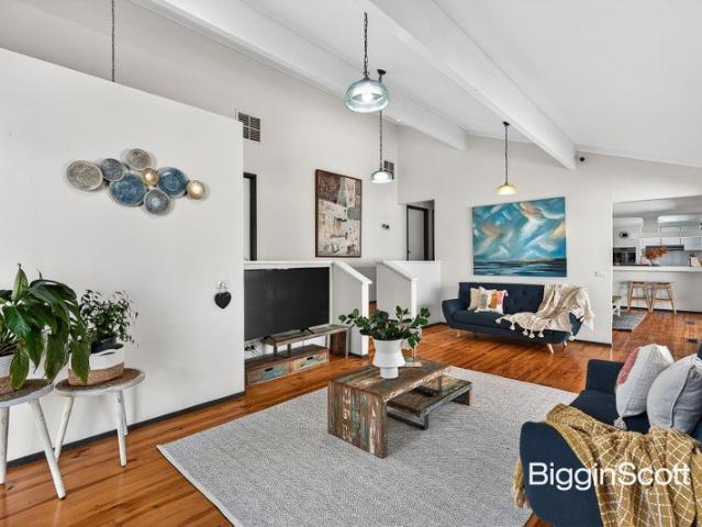 A RENOVATED HAVEN WITH MODERN DELIGHTS AND FAMILY ALLURE!