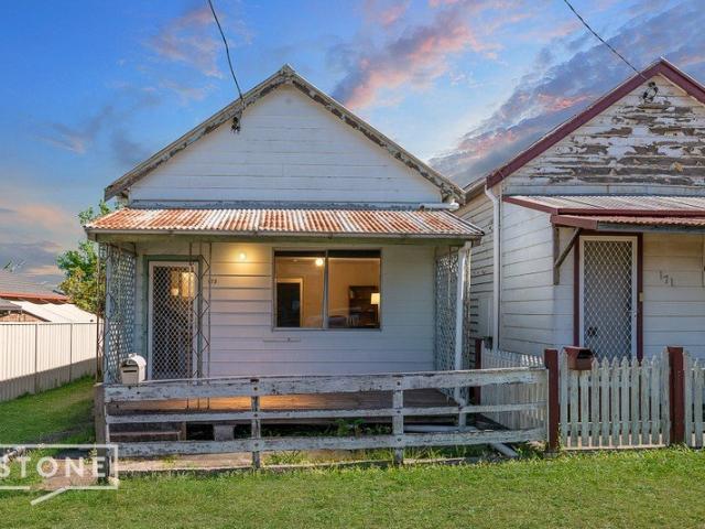 A Renovator's Opportunity in the Heart of Kurri Kurri!