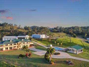 A Residence That Commands Attention. A Lifestyle That Redefines Serenity