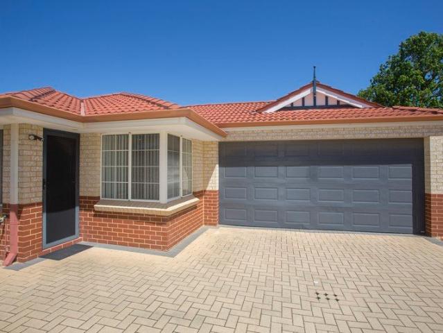 A RIVERTON OPPORTUNITY COMFORT, CONVENIENCE & LIFESTYLE