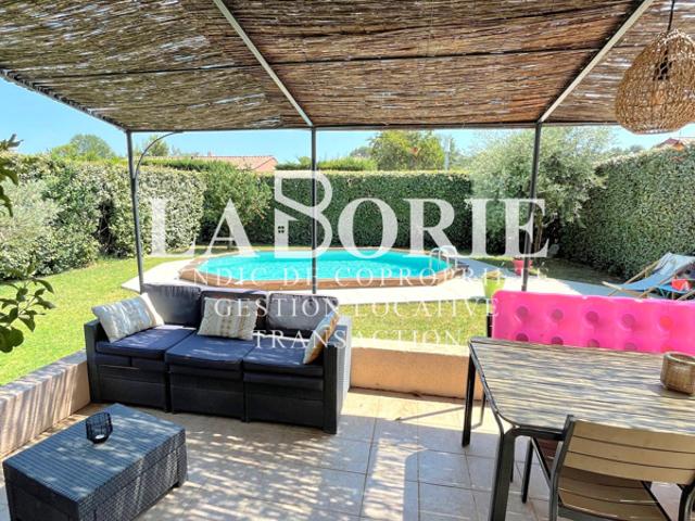 À Rochefort Du Gard 30, villa de 98 m2 avec piscine sur te