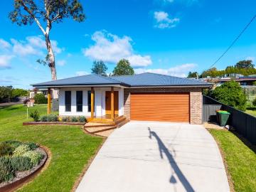A STANDOUT HOME DELIVERING THE ULTIMATE MODERN LIFESTYLE