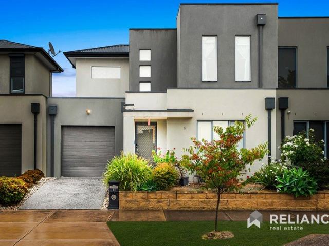 A Standout Home in the Heart of Point Cook
