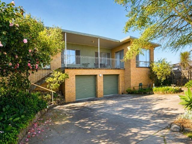 A Standout Robb Street Address with Exceptional Potential