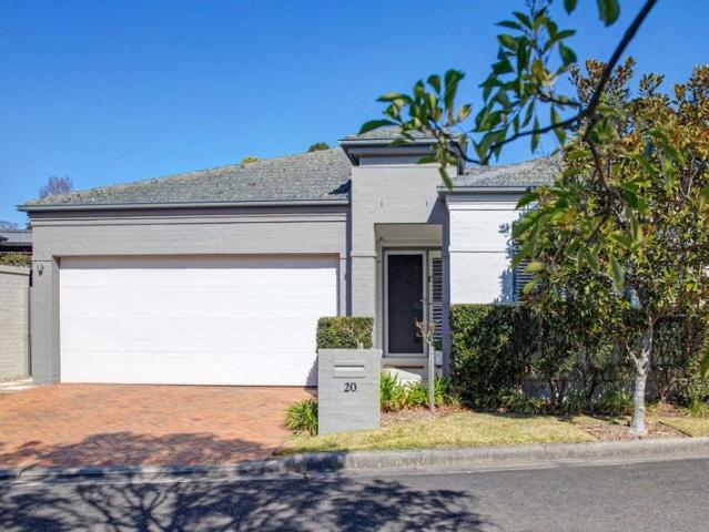 A Standout Rosevale Villa, Reimagined for Modern Living!