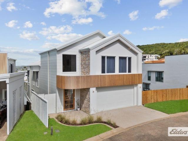 A Statement Coastal Home in One of Yeppoon's Finest Addresses