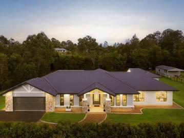 A Statement in Luxury Acreage Living and Outdoor Excellence