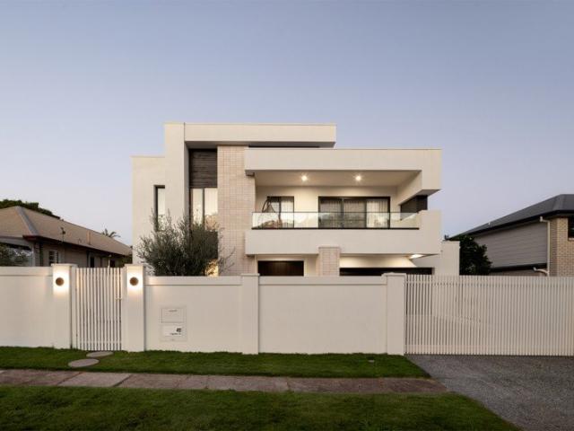 A Statement in Luxury Family Living on 615sqm, Opposite Byrd Park