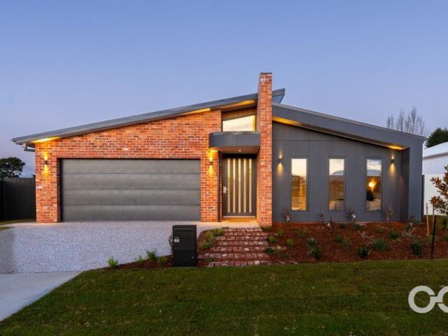 A Statement in Modern Architecture and Timeless Design