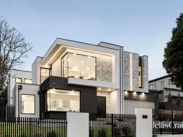 A Statement of Luxury, Sophistication & Grand Family Living
