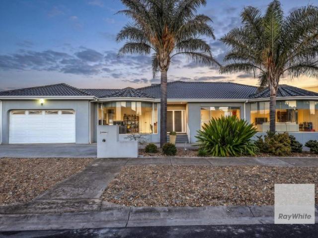 A Statement of Space, Quality & Family Living on 1200m2!