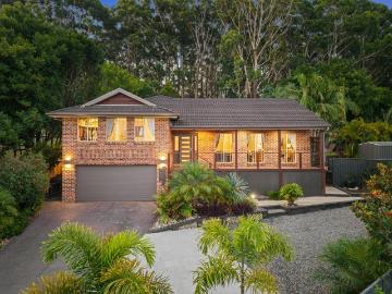 A Statement Residence of Scale, Style and Serenity