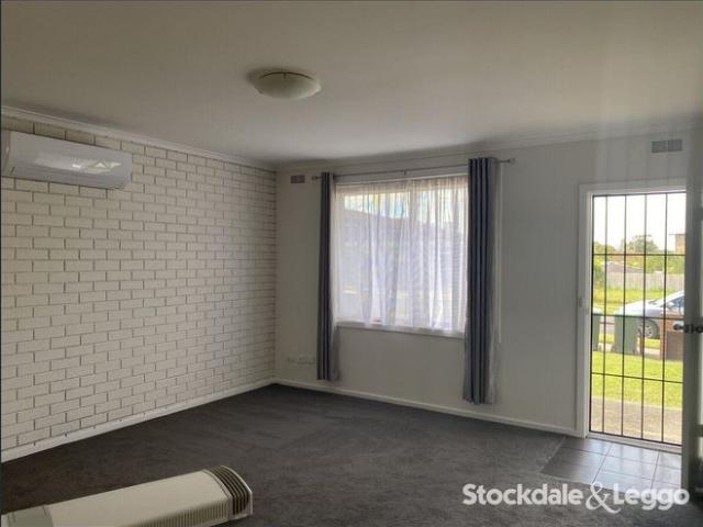 A stone throw from Morwell CBD