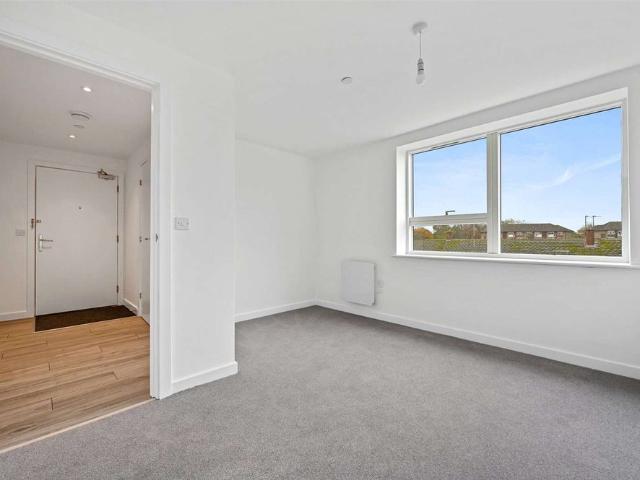 A stunning and spacious top floor one bedroom apartment set in the 'The Letterpress' development