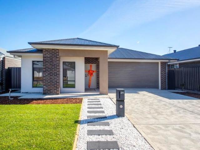 A stunning brand new residence located within the highly sought after Gembrook Estate, one of Tanunda's most desirable new communities