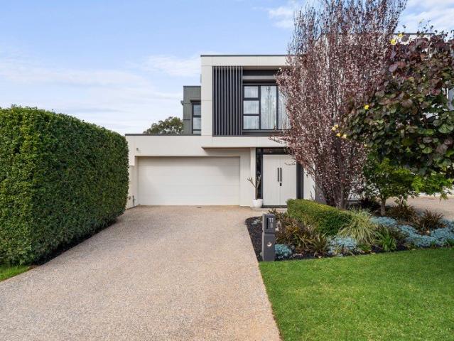 A Stunning Designer Statement with Family Life at its Heart