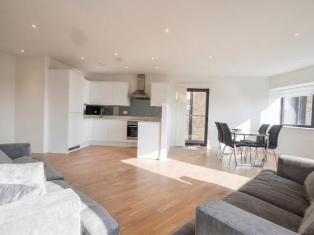A stunning 2 bedroom apartment in Holloway N7