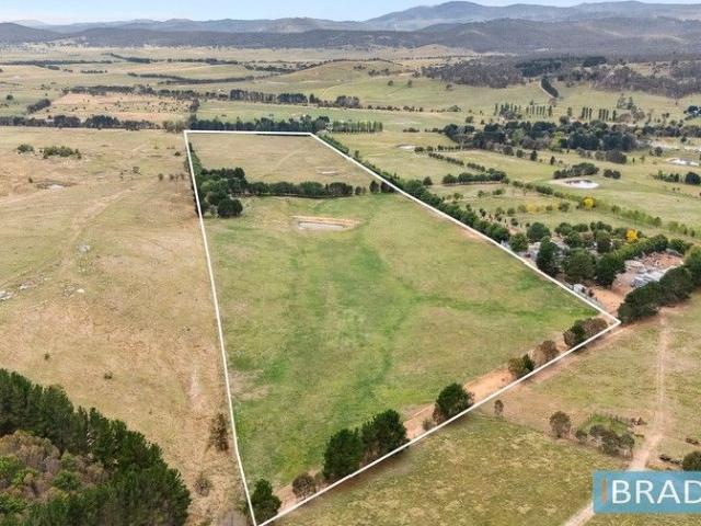 Stunning 40 acres with building entitlement great views and infrastructure in place
