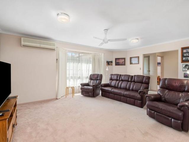 A Stunning, 4 bedroom Family Home