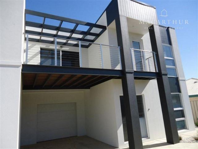 A Stylish and Modern Residence