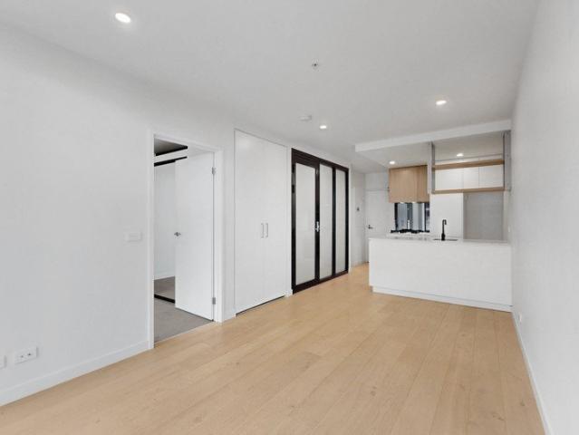 A Stylish Apartment for Modern City Living