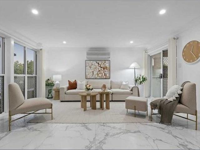 A STYLISH DOUBLE STOREY HOME IN CALAMVALE!