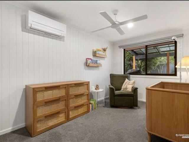 A Stylish Family Retreat