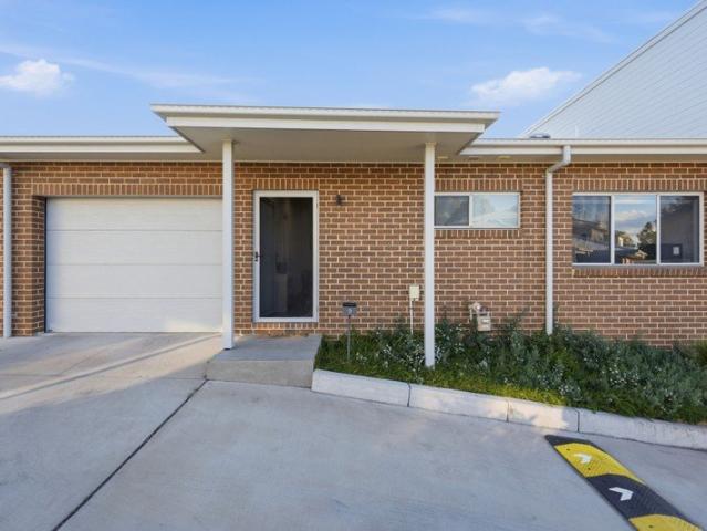 A Stylish, Low Maintenance Villa Designed for Effortless Living