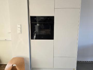 A stylish, light filled designer flat with a roof terrace in Cologne Sülz, Koln Amsterdam Apartments for Rent