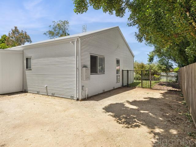 A Stylish Residence on Wombat Hill