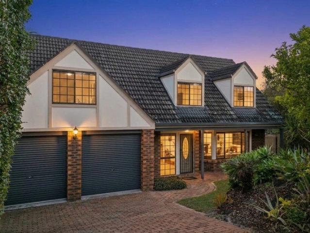 A Suberb Mix of Classic Character & Modern Comfort