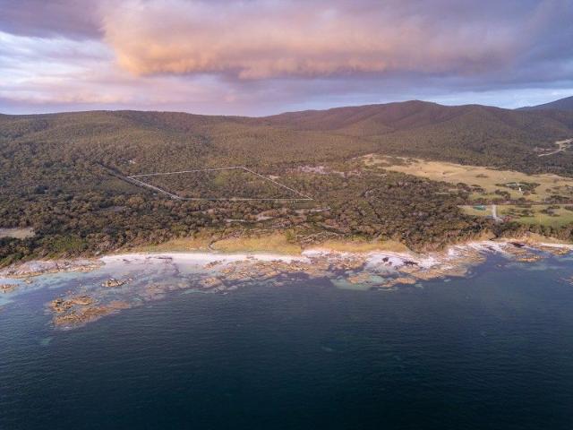 A substantial land holding in a stunning locale