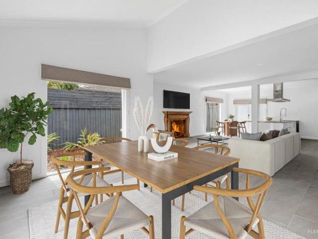 A Sun Washed Entertainer With Rare Dual Living Flexibility