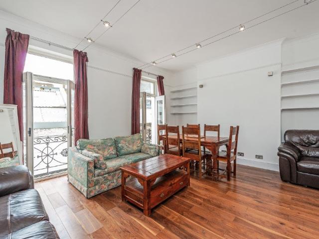 A superb two double bedroom first floor apartmen
