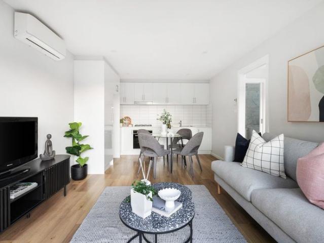 A Superb McKinnon Zone Family Package