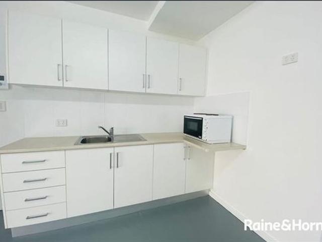 A Superb Multi Use Space in the Heart of Stanmore Entry via Percival Lane